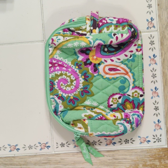 Vera Bradley Mint Spring Green Toiletry Bag - Picture 1 of 4